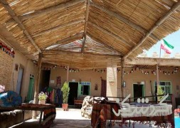 اقامتگاه بومگردی نقش رستم