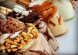 بستنی ژلاتو طلایی
