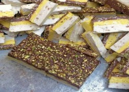 بستنی دقت طلاب